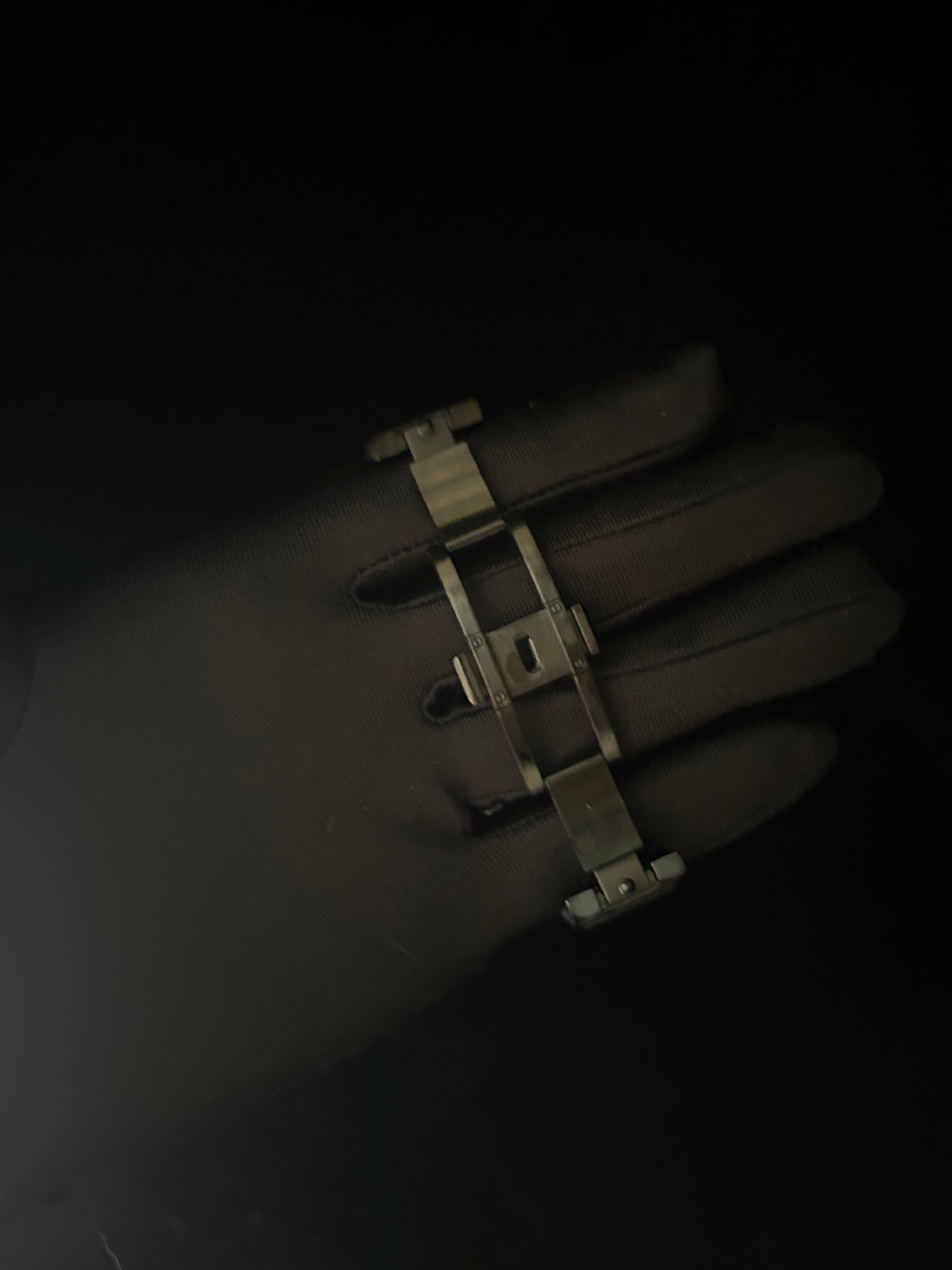 stainless steel watch clasp
