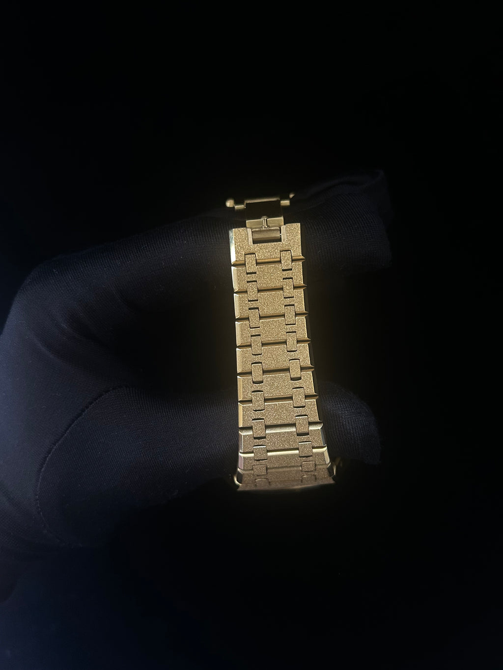 1 of 1 Frosted Gold