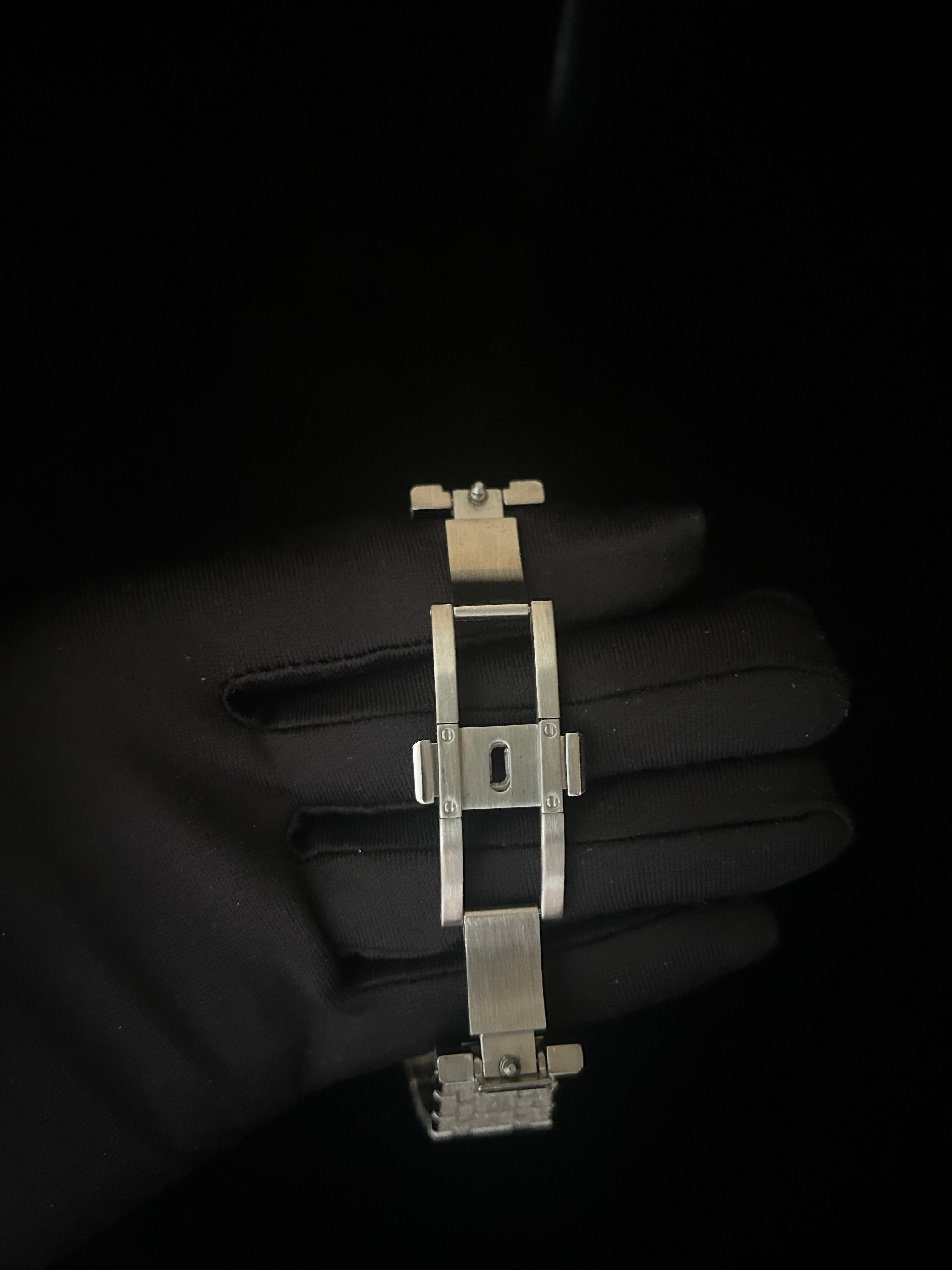 frosted steel bracelet clasp
